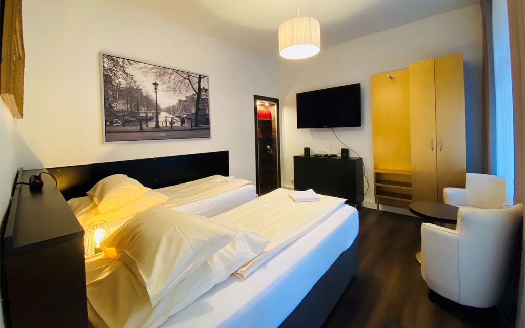 Monteurzimmer in Deutschland Zimmervermietung Rick 120 Apt 10 SZ